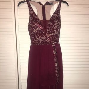 Sequin Hearts size 1 burgundy formal dress NEW